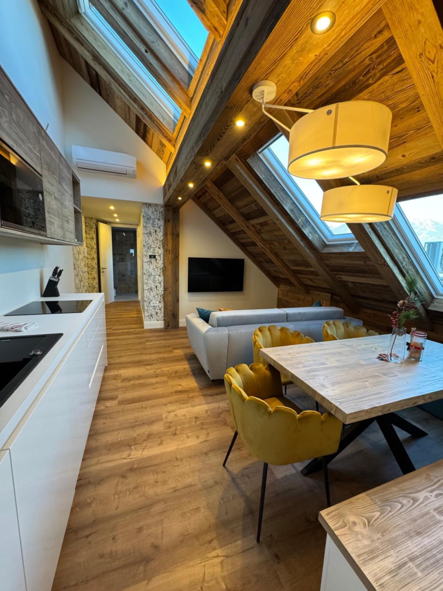 Vila Urbana Luxury Apartments Lesce  Exterior photo